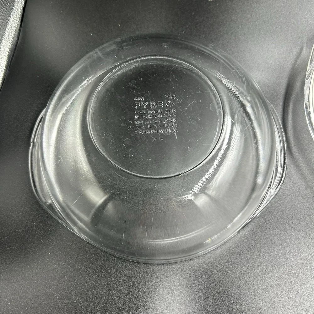 Vintage Pyrex 024 Clear Dish 2 Quart Glass Round W/Lid Basket Carrier Handles‎